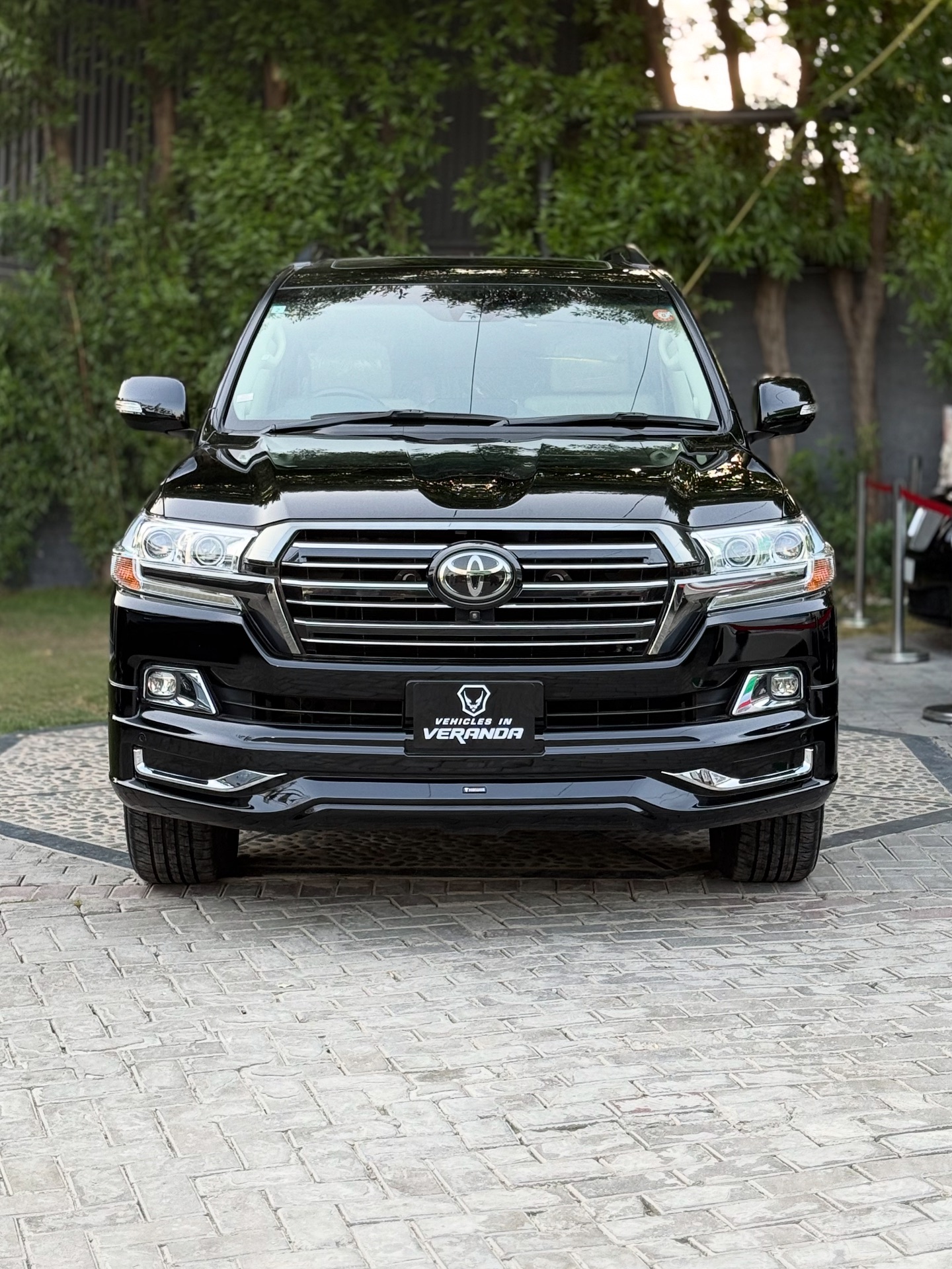 Land Cruiser Variant: AX Model: 2021 Mileage: 55000 kms