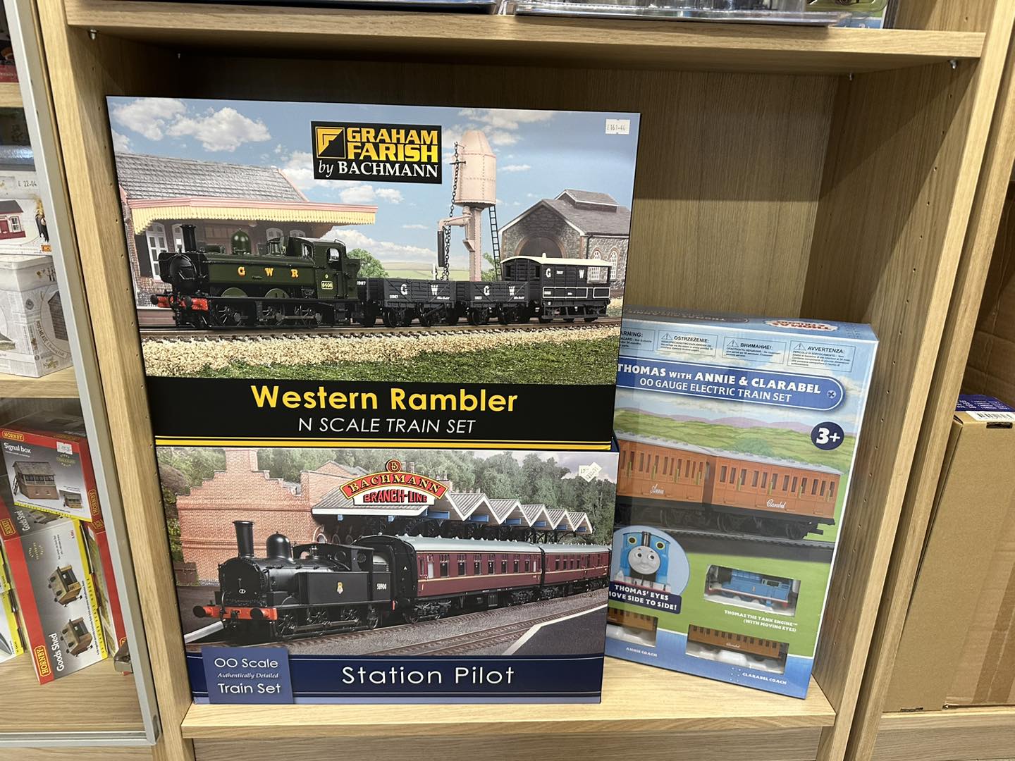 New At Bluebell Gifts & Models- New N Gauge Graham Farish Sets