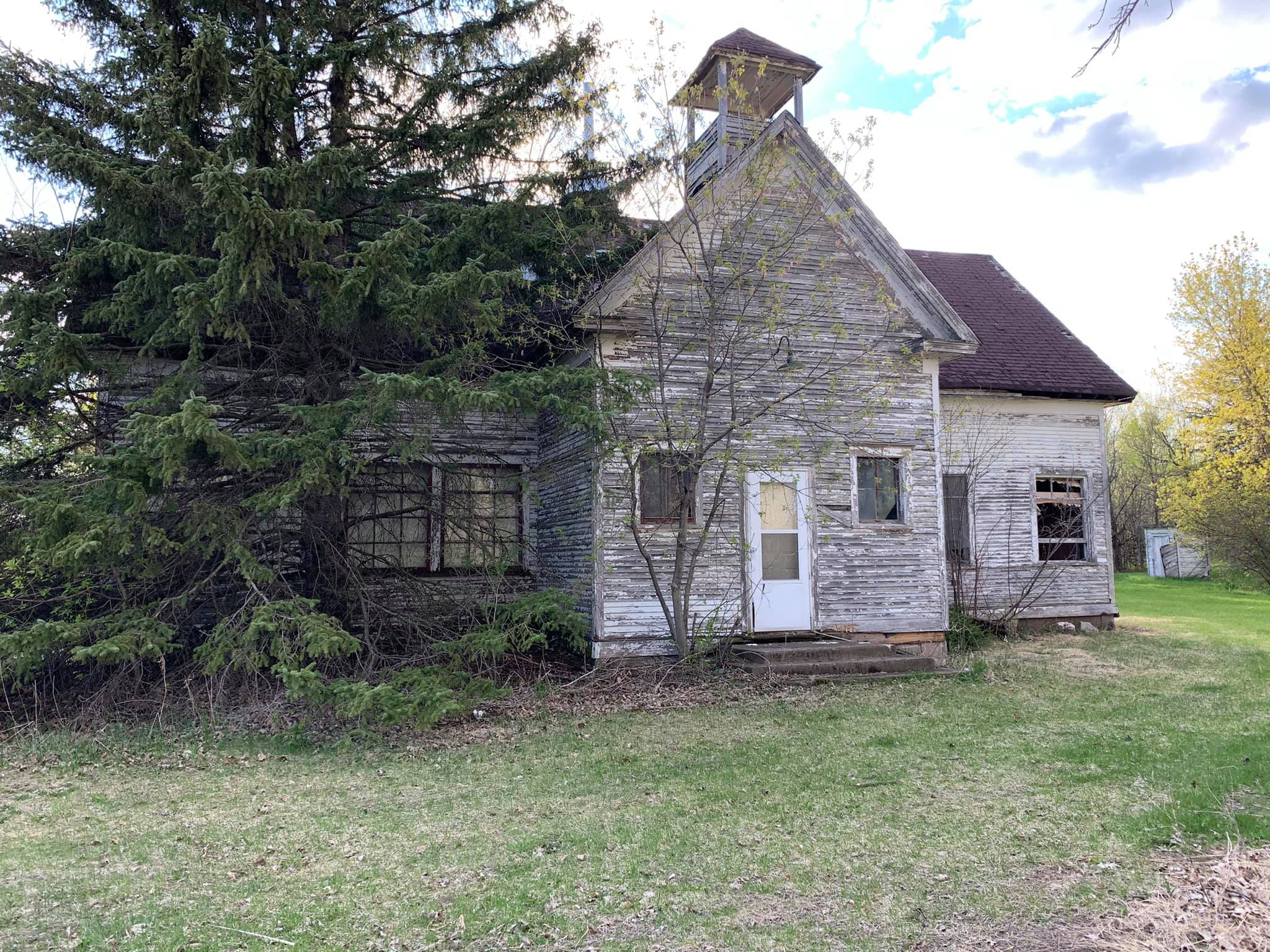 Old Houses Farms and... - Old Houses Farms and Country Living