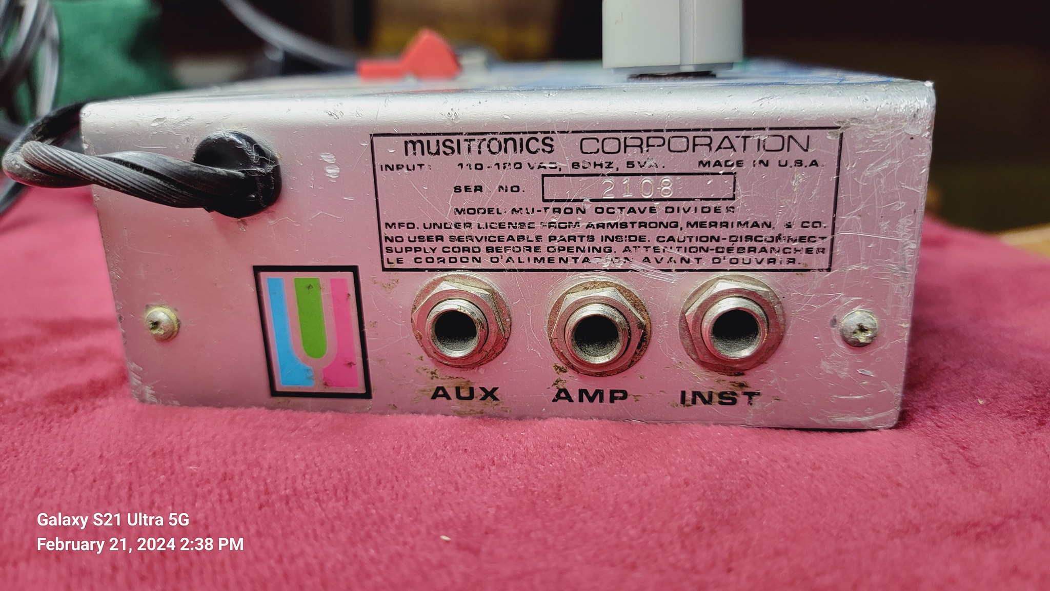 What's the alternative to Neil Young's Mutron Octave Divider pedal?
