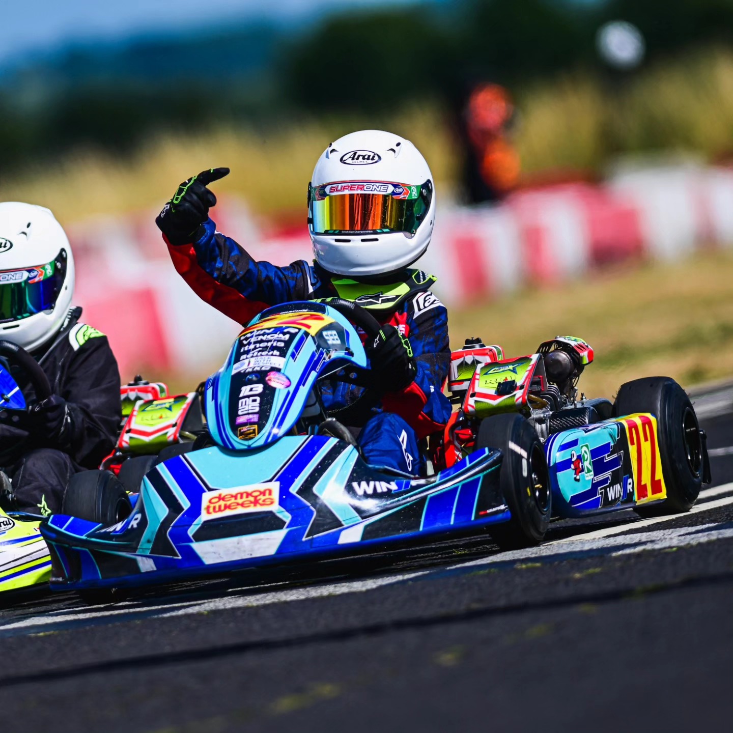 WIN//Racing