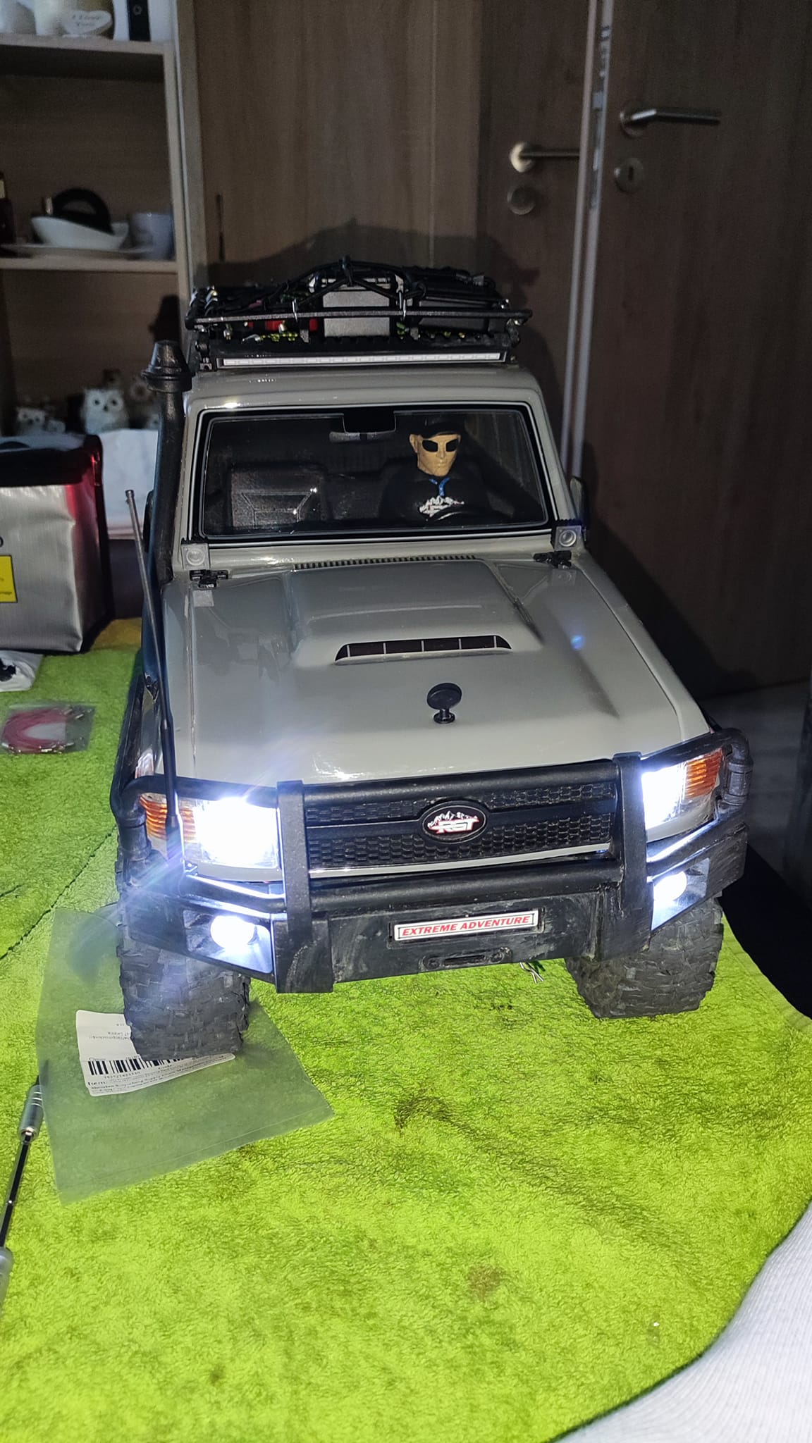 Which RC car is better, RGT 86190 or YIKONG YK4107?