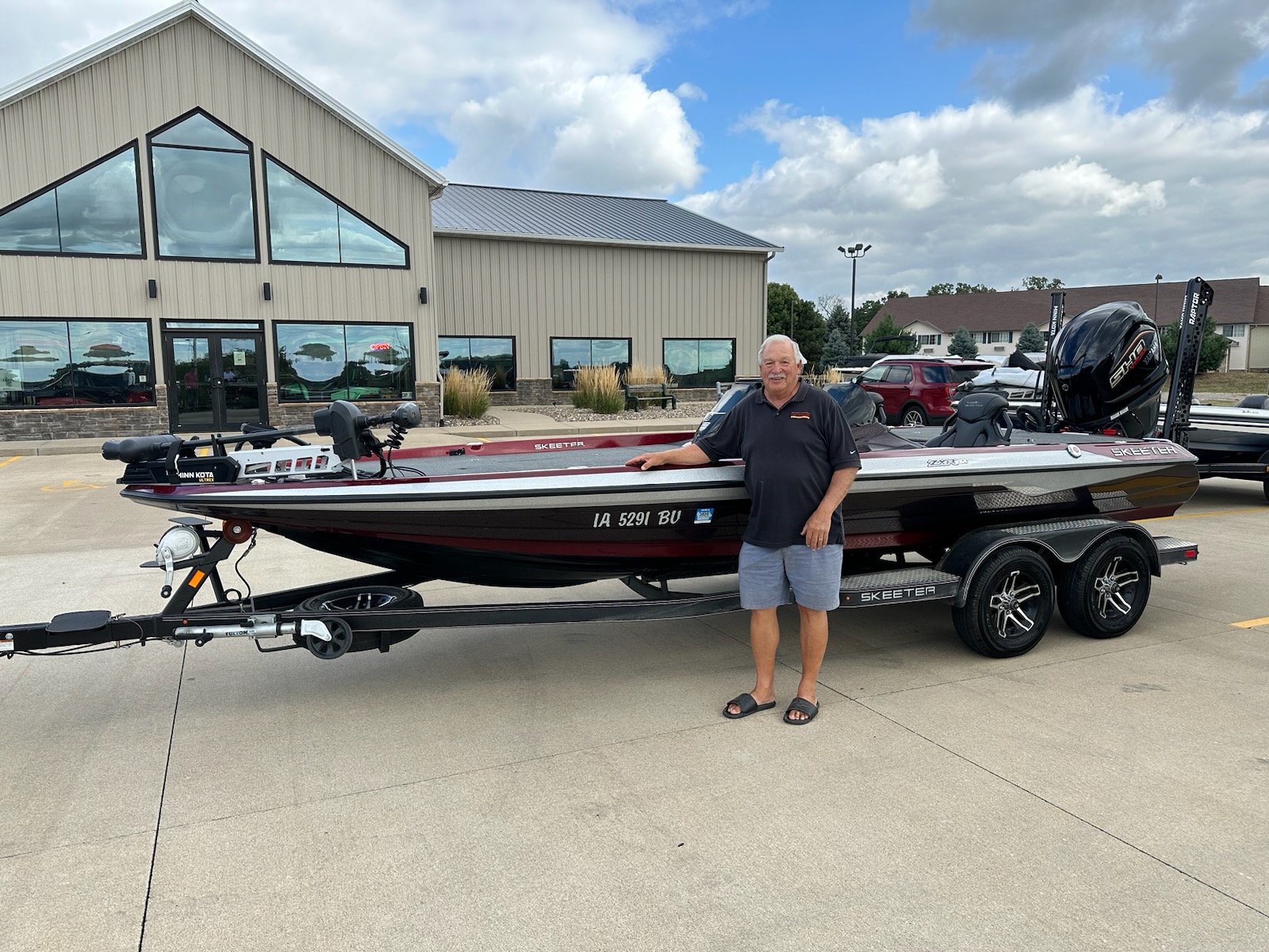 Picked up my first Skeeter ZX21 bass boat