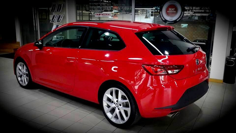 SEAT - What color according to your taste, fits the LEON...