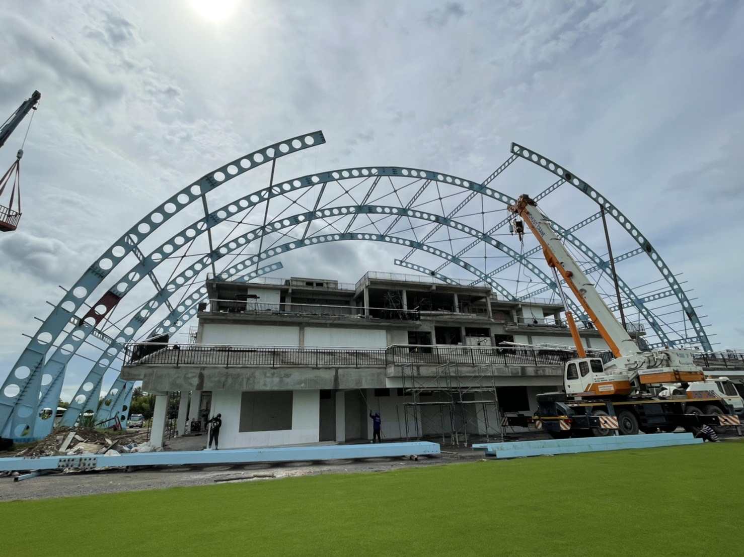 Cellular Beam... - Cellular Beam , PEB Steel Building Design