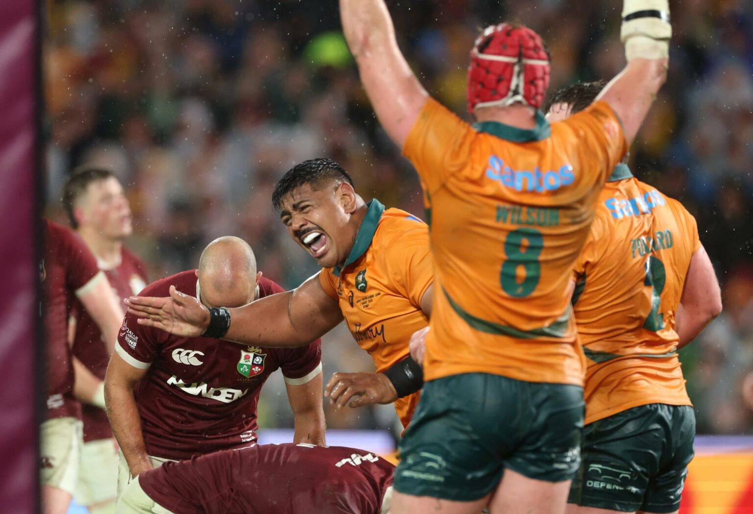 The Roar Rugby - Rugby Australia reportedly earned an... | Facebook