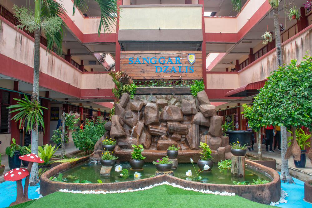 Smk Dato'Razali Ismail