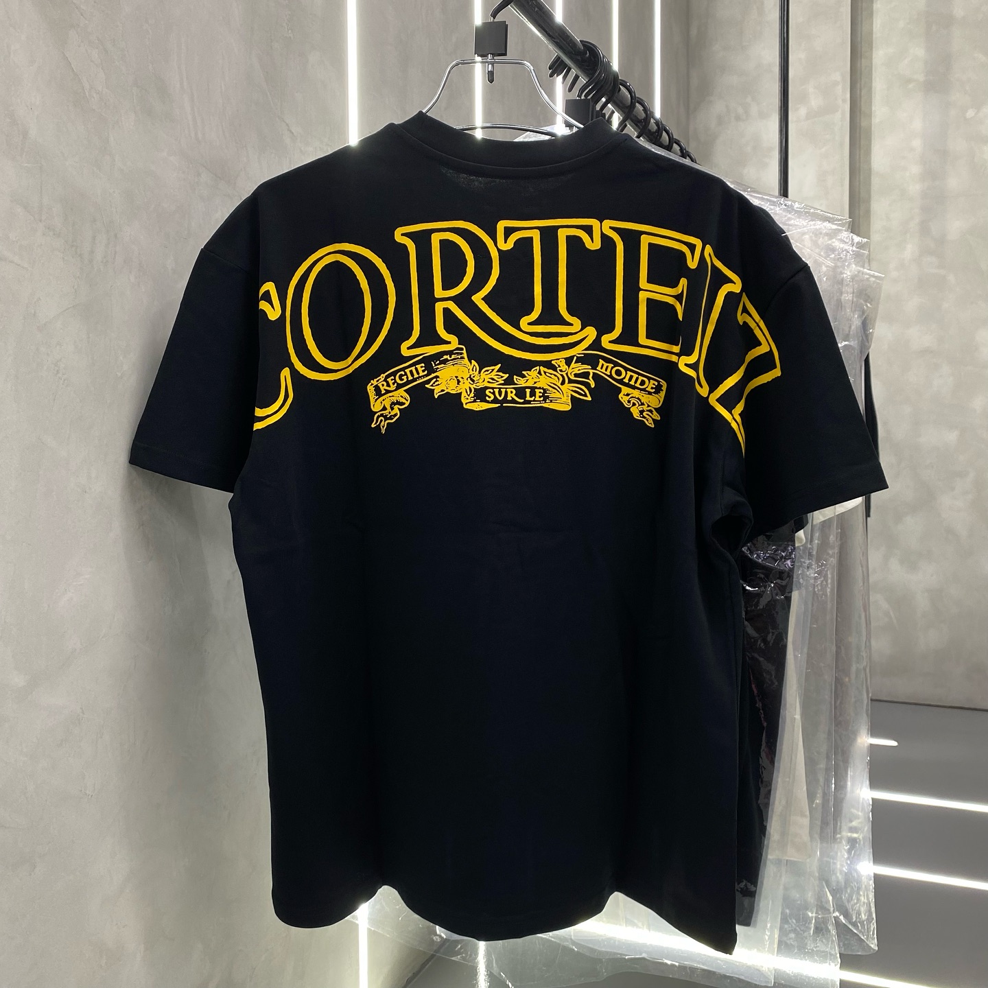 Corteiz Royale Heavyweight “Black/Yellow” Tee XL 10K BDT  