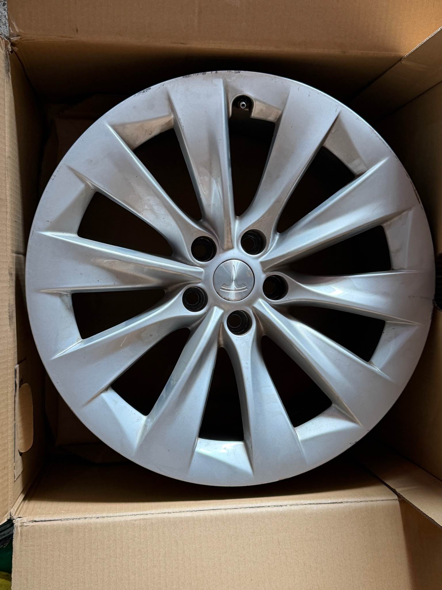 5x120 tesla Model X 20 inch wheels(1 set 4 wheels, ), (curbed)， 4 ...