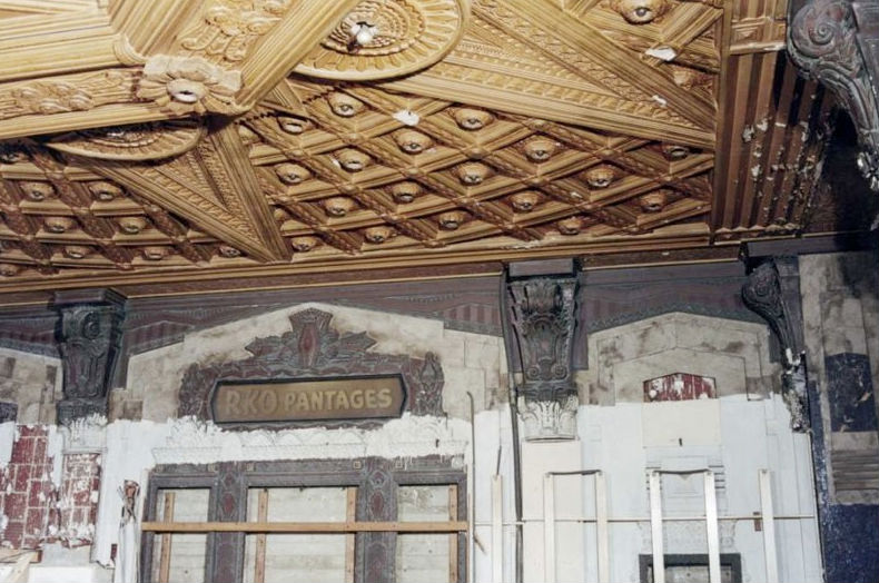 The Pantages Theatre, 6233... - Los Angeles Theatres