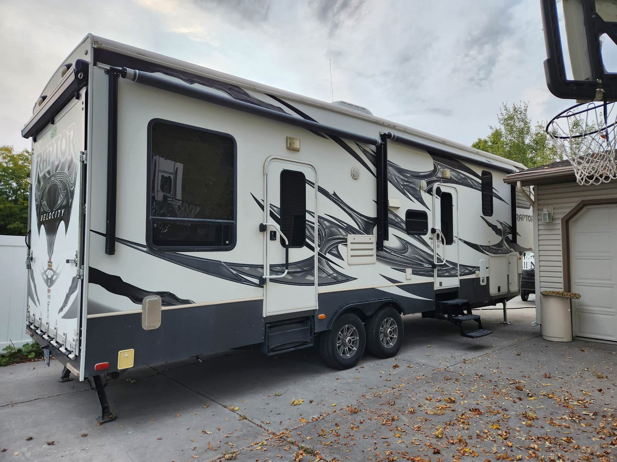 2012 Keystone Raptor Toyhauler - RVs & Campers - Idaho Falls, Idaho ...