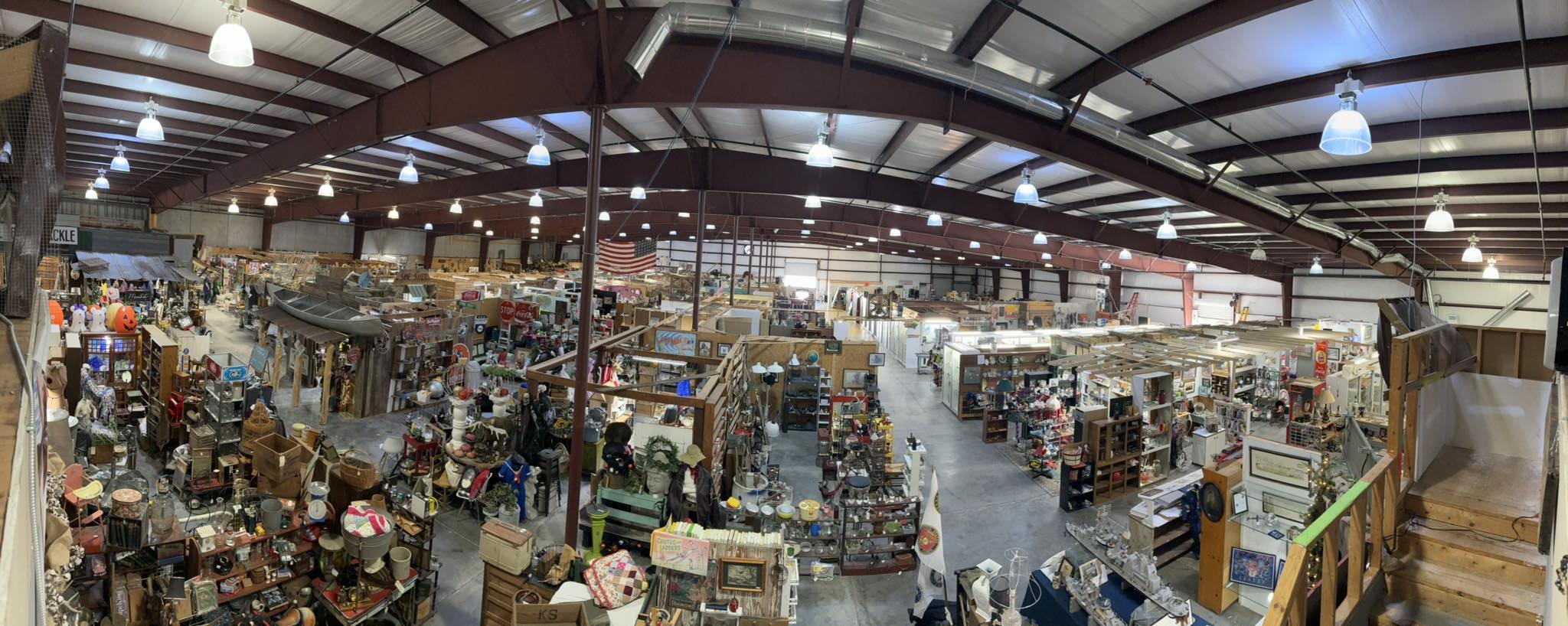 Grumpy's Antiques & Collectibles | Tunnel Hill GA