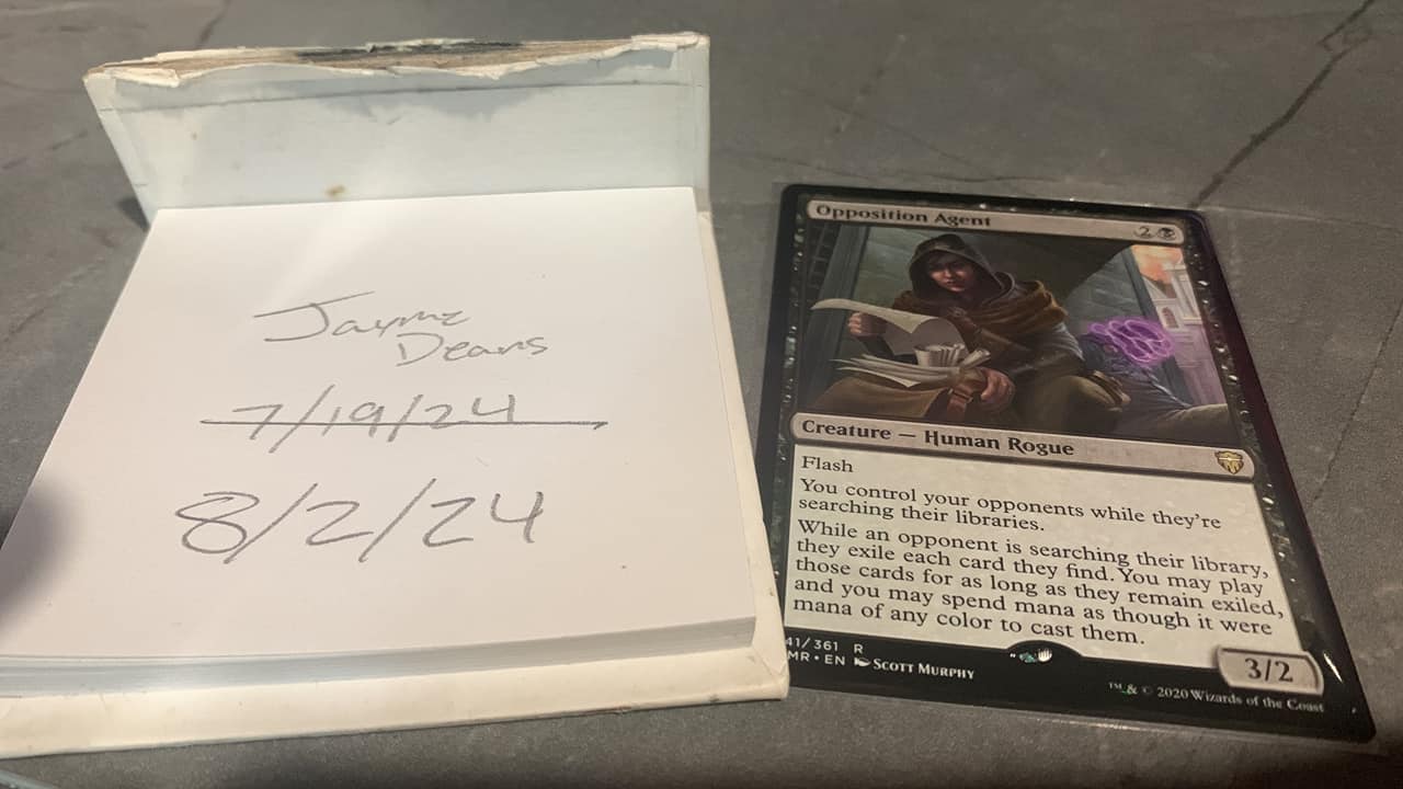 What is considered abnormal for the holostamp on Magic the 
