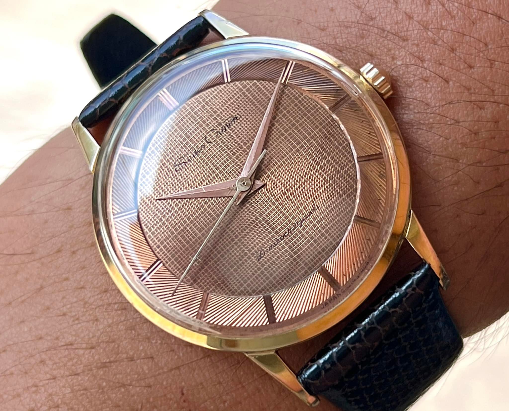 Vintage Seiko Crown Manual-Winding 21 Jewels ??❤️