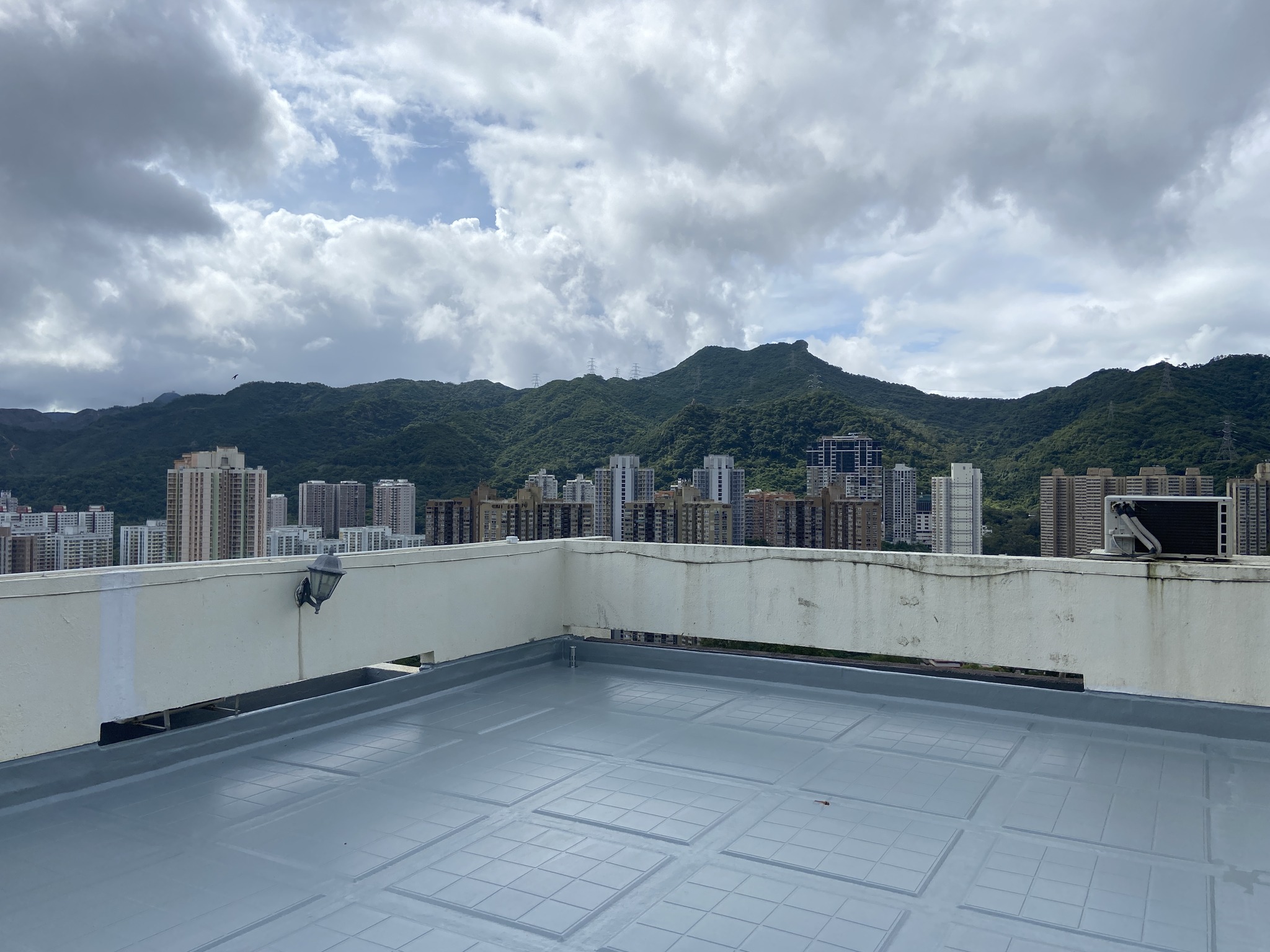 【完工項目相片分享 】 原有天台比較殘舊而且有漏水情況出現。... - Apex Panel®新思維天面防水 | Facebook