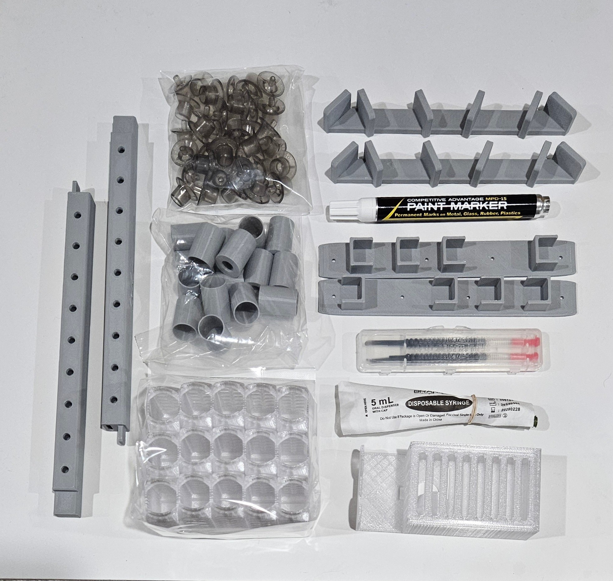 Ezpz offers new queen rearing kits for beekeepers