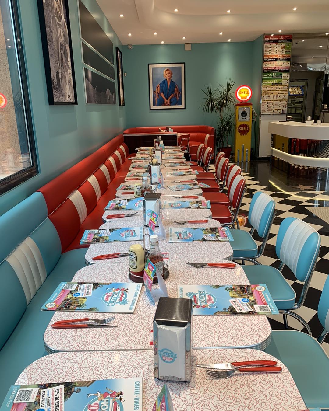 Avez vous pensé à la réservation ?... - Holly's Diner Le Mans | Facebook