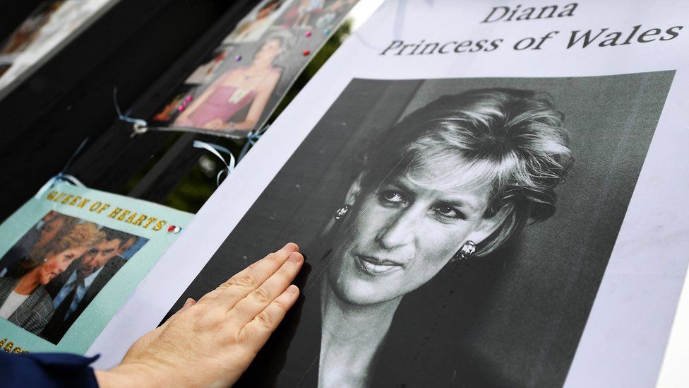 週刊誌 The World Mourns Diana Princess Of Wales The World Mourns