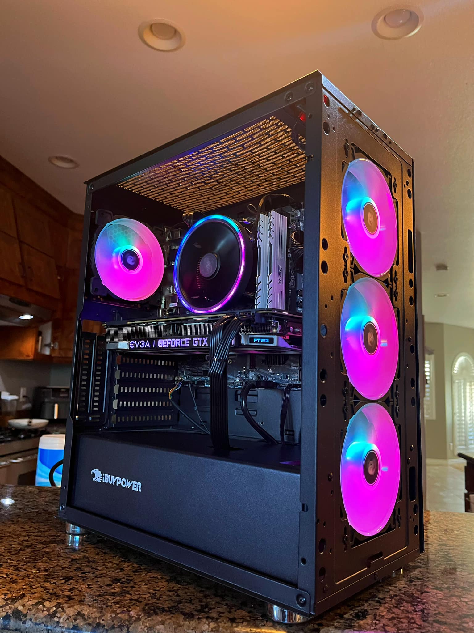 What is a gaming PC with GeForce GTX 1080 Ti, i7 7700, and 16gb