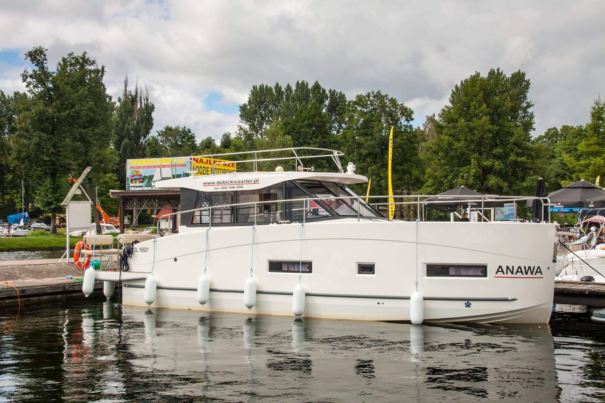 d-bicki-czarter-houseboat-mazury-gizycko
