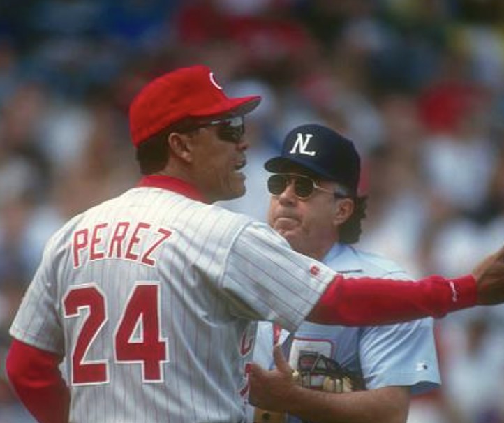 Reds fire manager Tony Perez in 1993