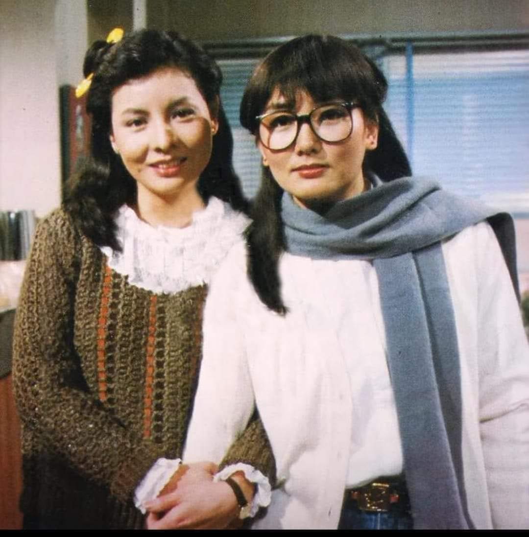 昔日香港 - 麗的電視花旦蔡瓊輝及馬敏兒 === 與你分享昔日香港的點點滴滴...