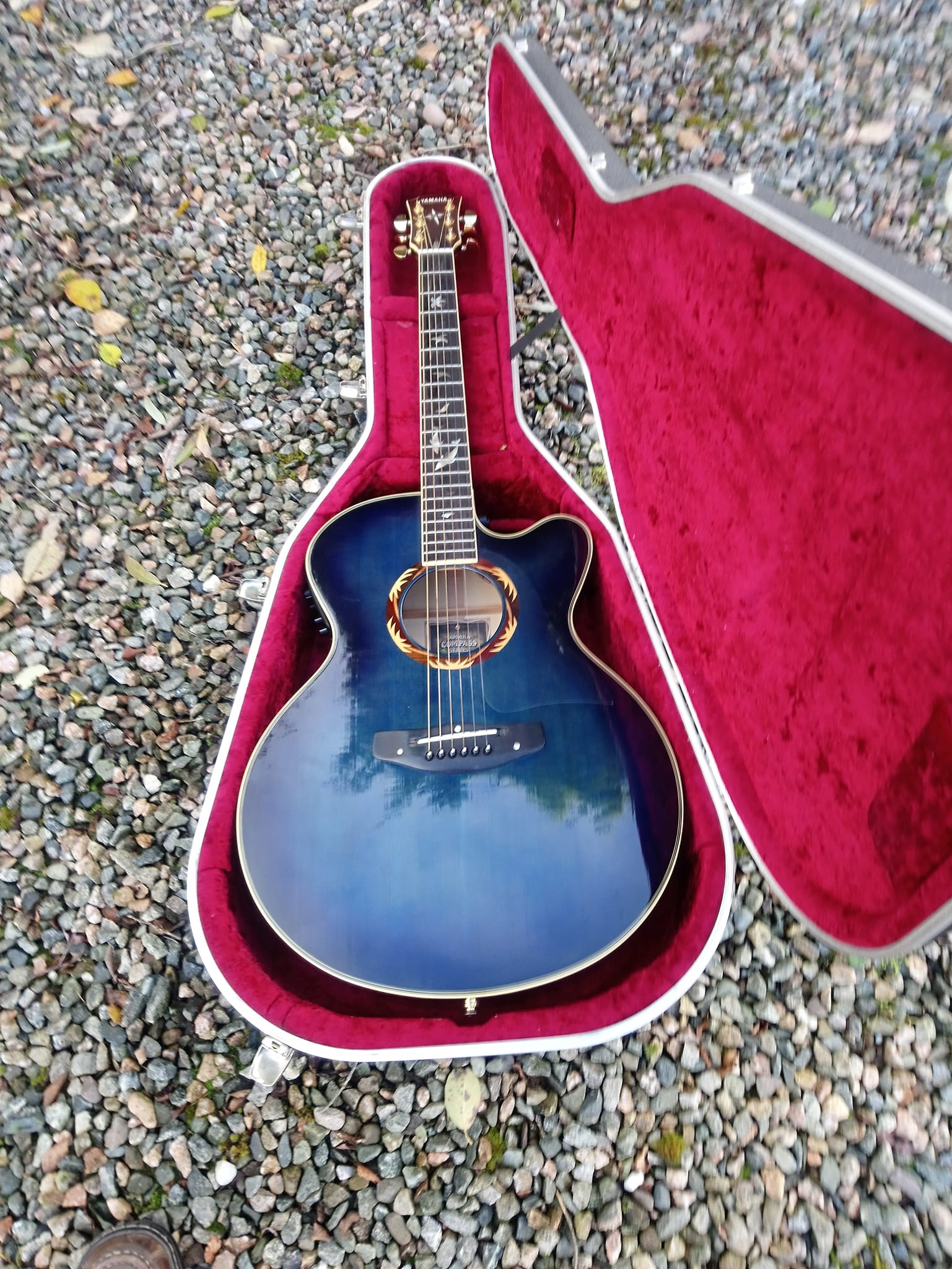 1995 Japanese Yamaha CPX15S Compass guitar review