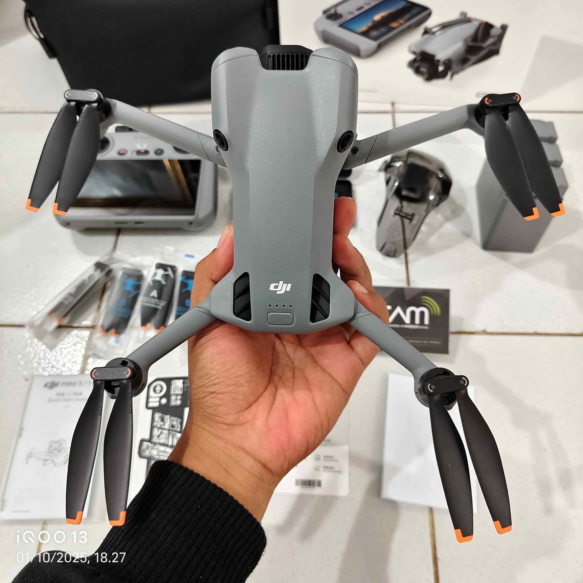 DJI Mini 5 Pro Fly More Combo Plus RC 2 BNOB - Camera Drones ...