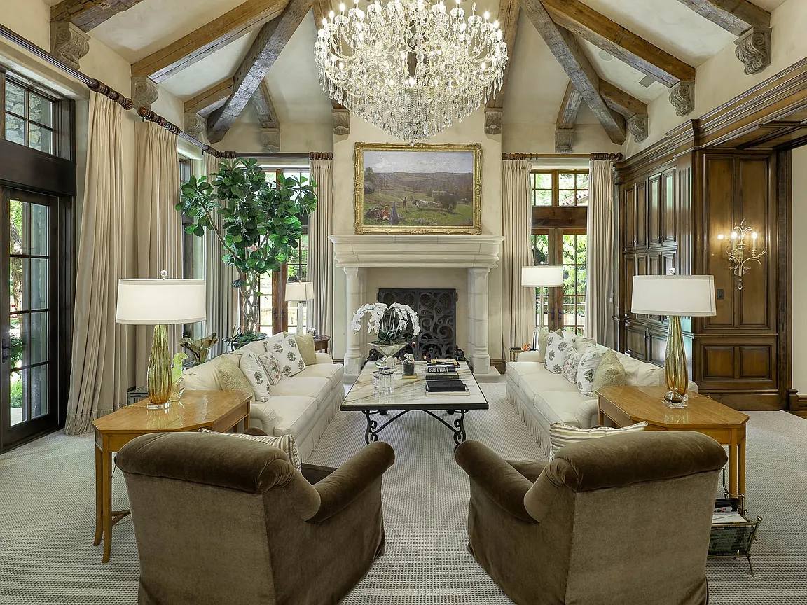 Luxury Living USA added a new photo. - Luxury Living USA