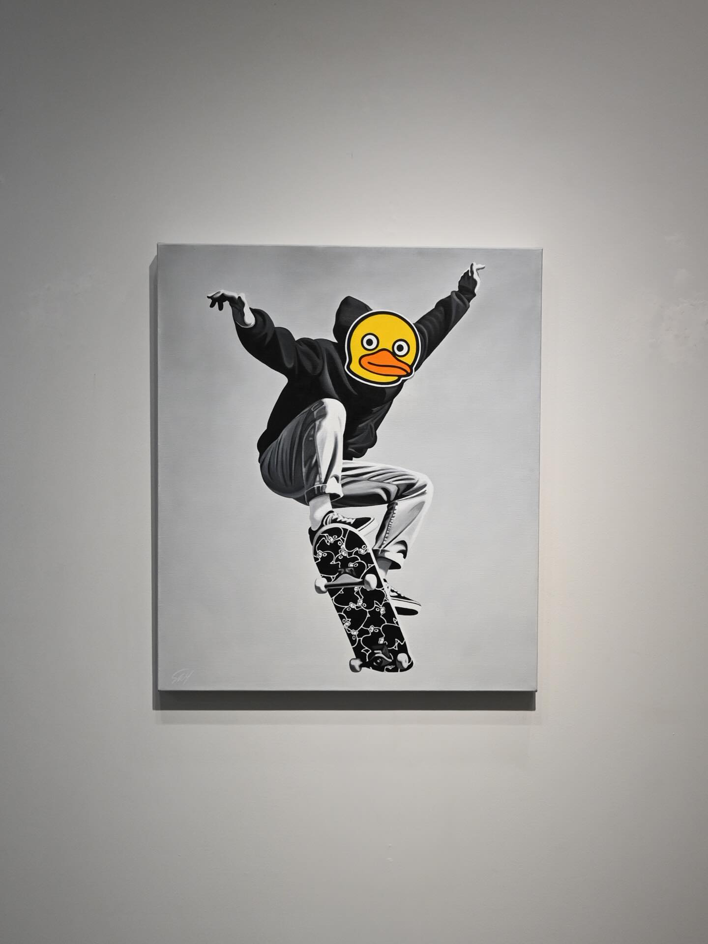 SKY SOLO EXHIBITION –Point of View― 1.「At the table」F10号