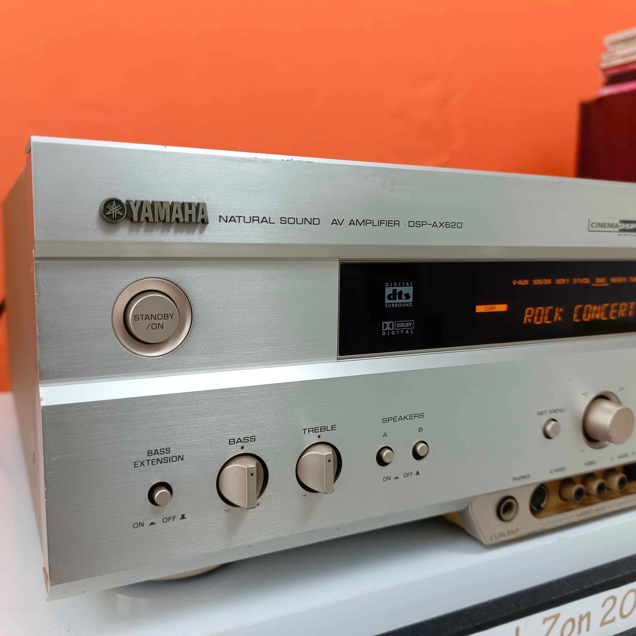 YAMAHA DSP-AX620 5 CHANNEL NATURAL SOUND AV AMPLIFIER FROM JAPAN