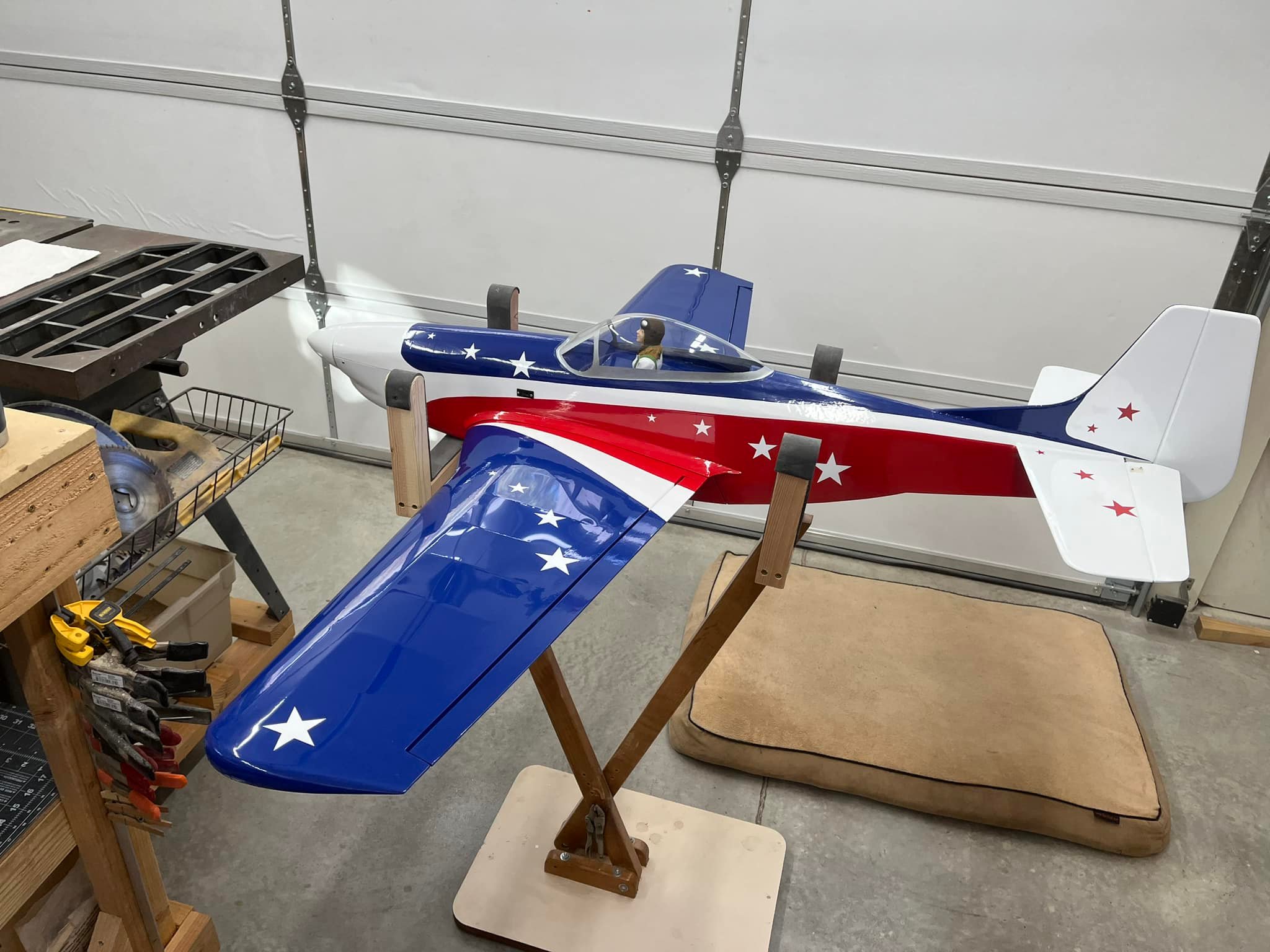 Custom Great Planes 40 size P51 rc plane inspired by Miss America