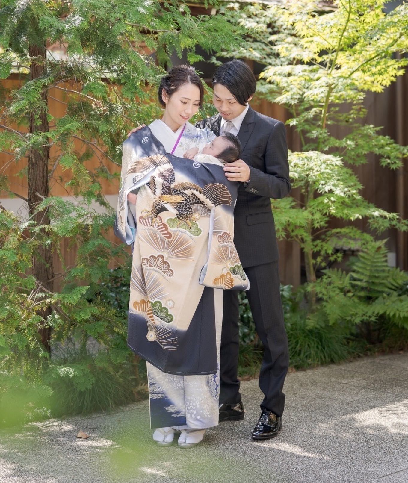 お客様ご紹介～ 「きものやまなか」のお祝い着でお宮参りをお迎えにな 