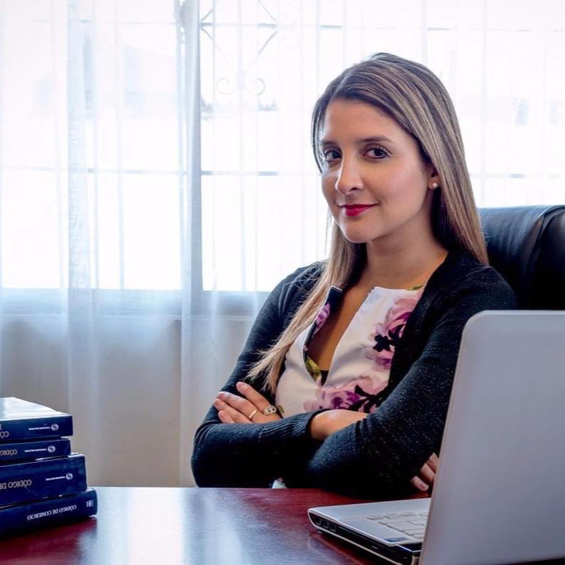 Lya Rojas Maggi - Hoy estamos en tribunales junto a Sergio... | Facebook