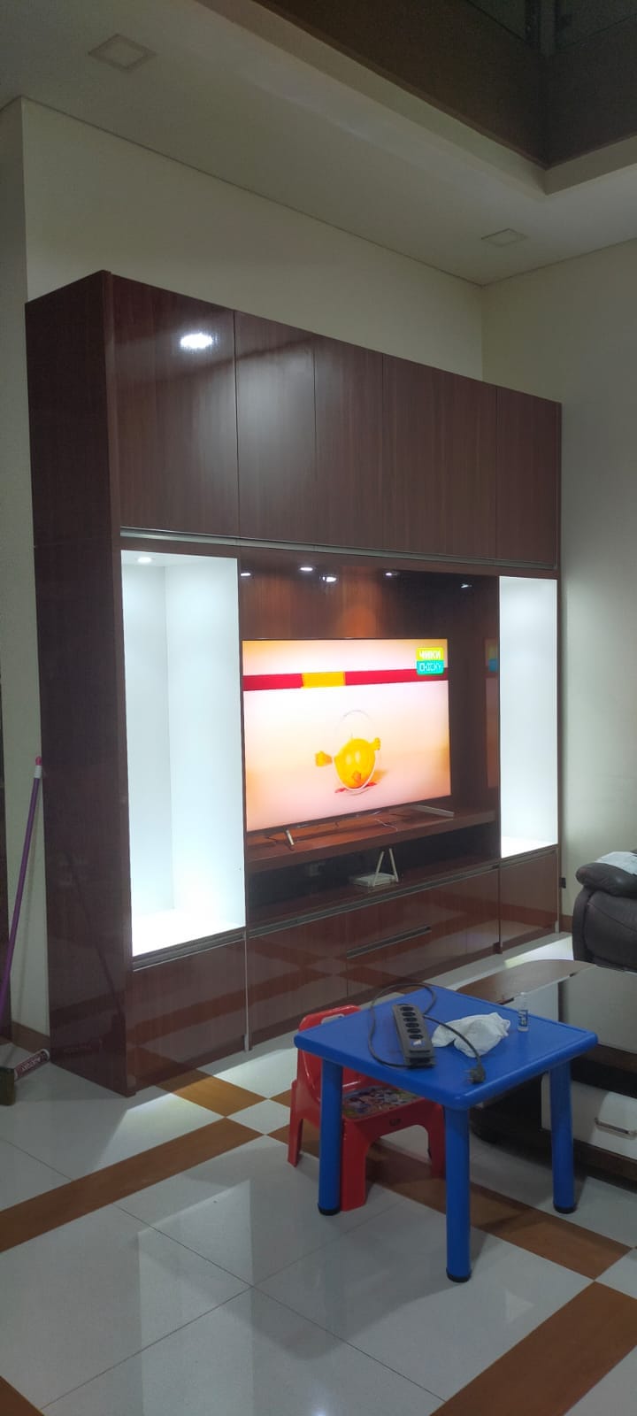 RG Furniture & Interior Design