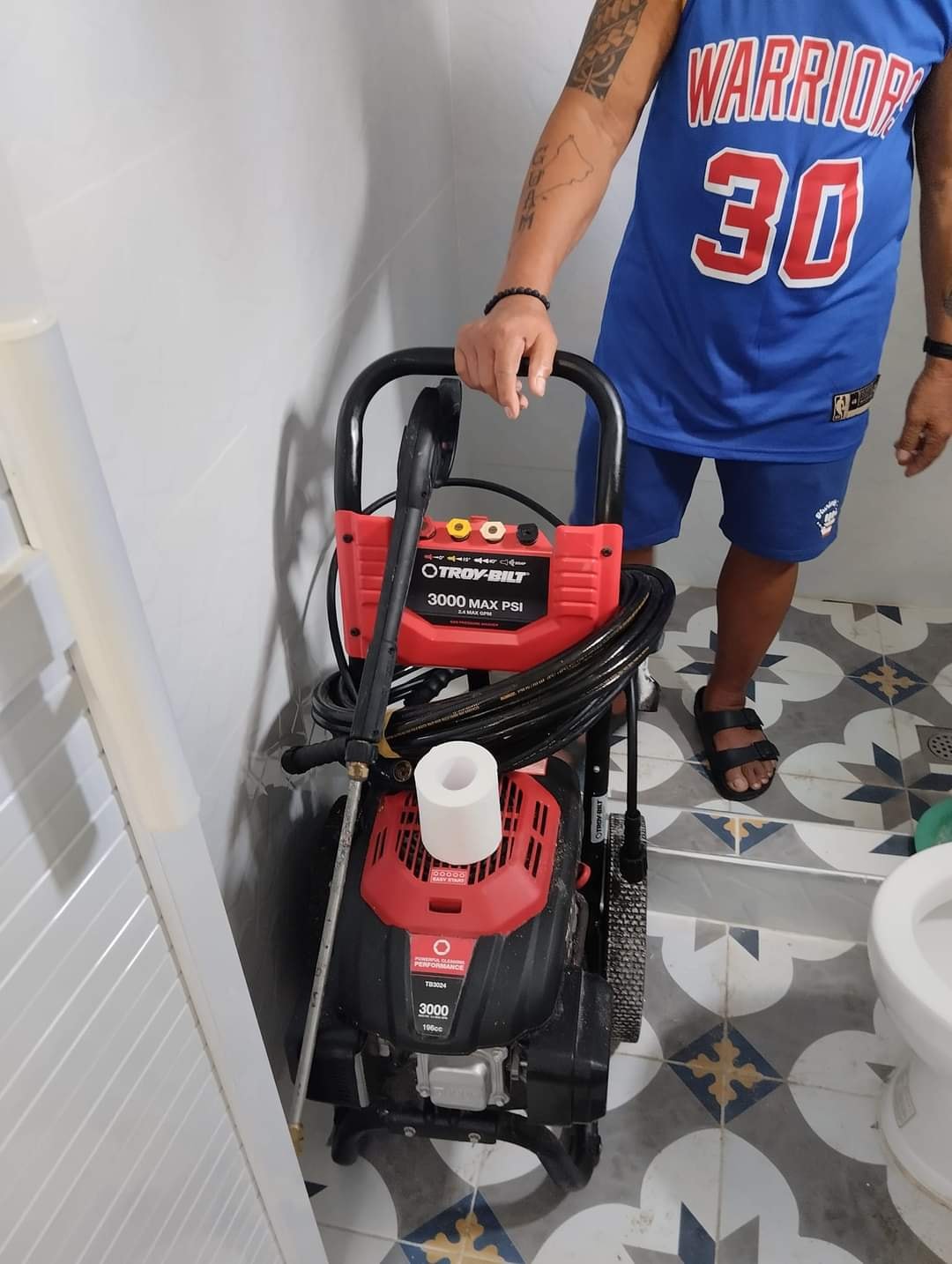 IMeshbean 2600 PSI Electric Pressure Washer - 2.7 GPM, 3000W Motor, Corded-1391783