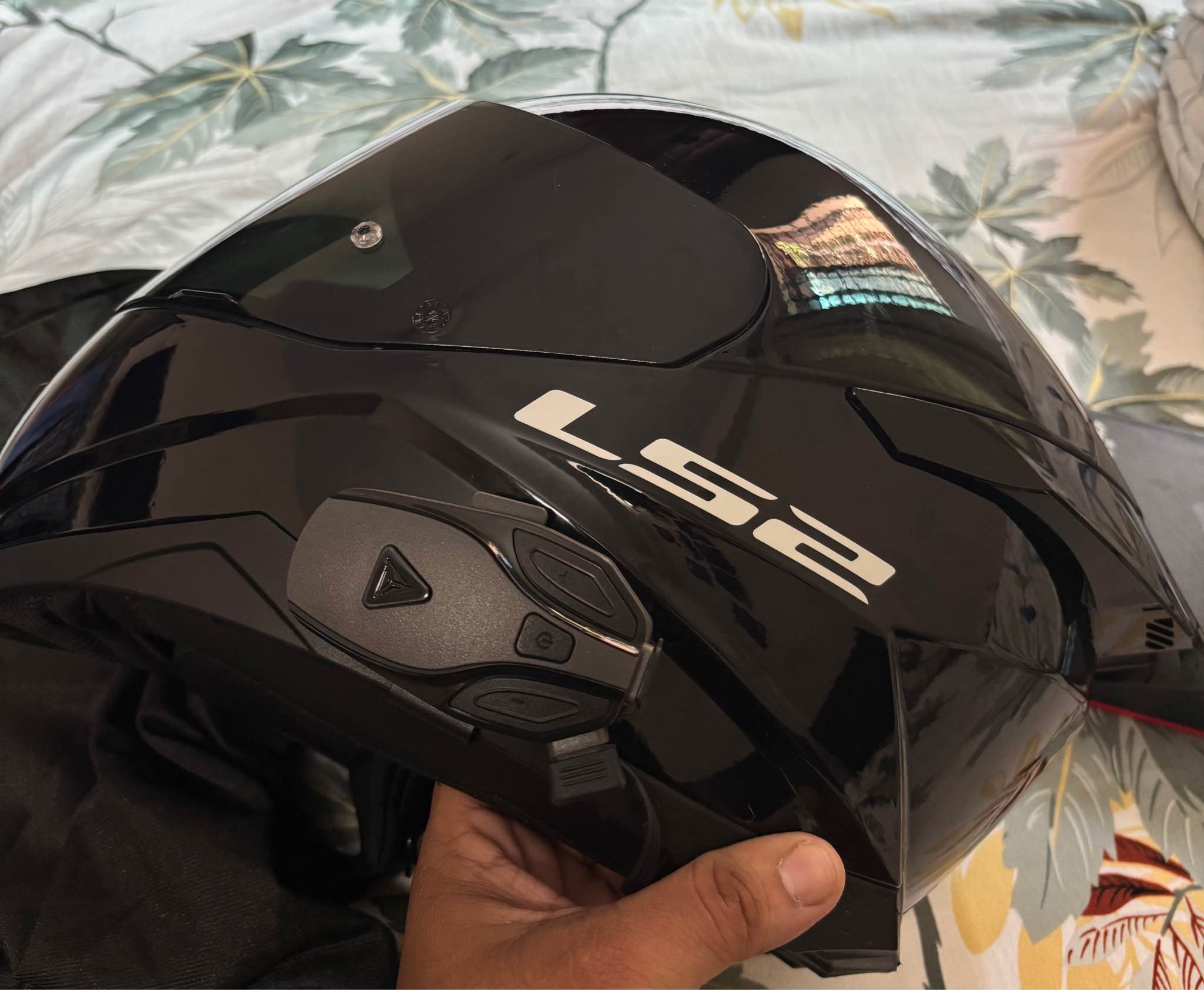 LS2 Flash XL Padding with motowolf BH1 Bluetooth Headset . Rarely used ...