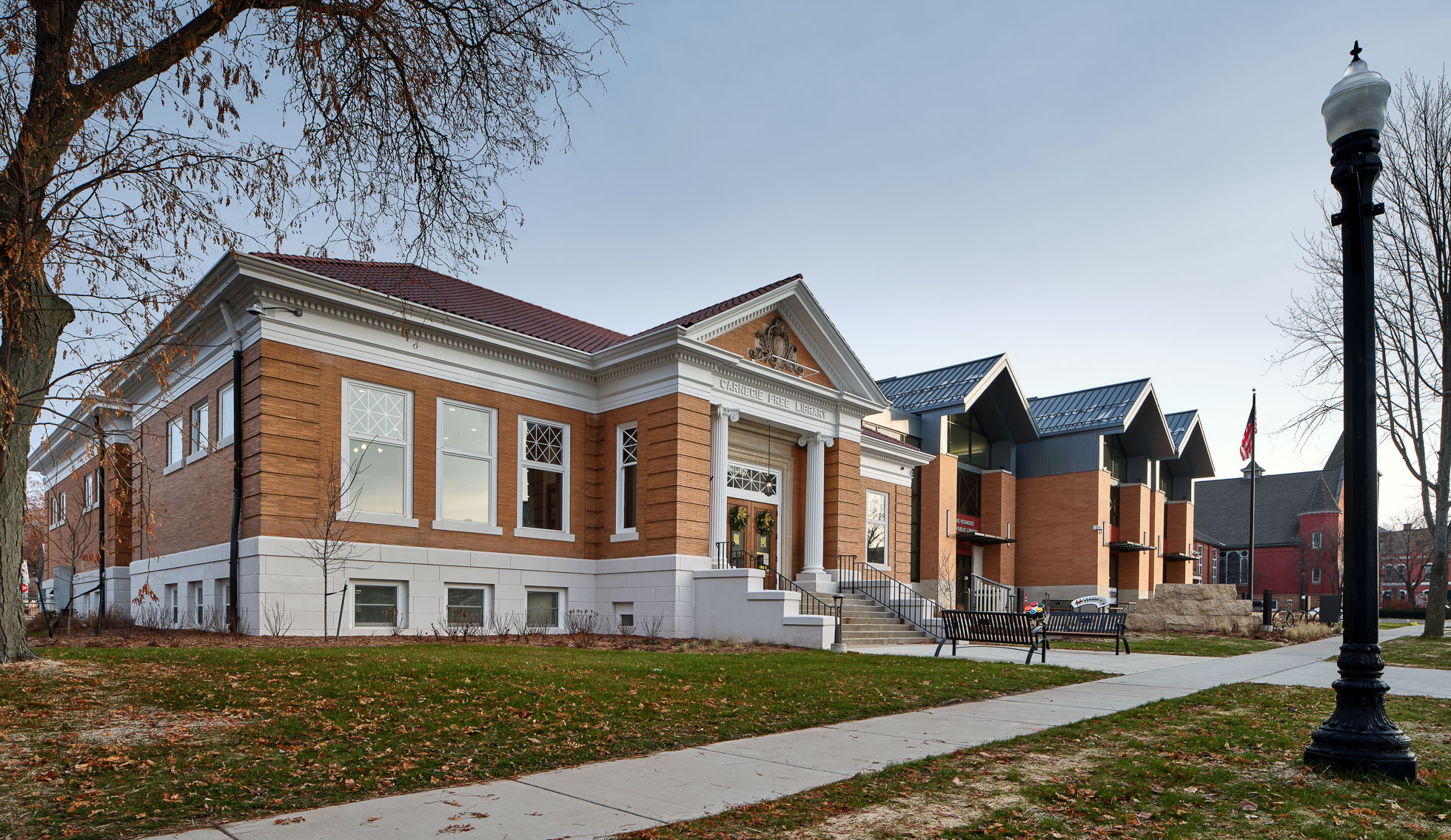Carnegie-Schadde Memorial Public Library of Baraboo | Baraboo WI