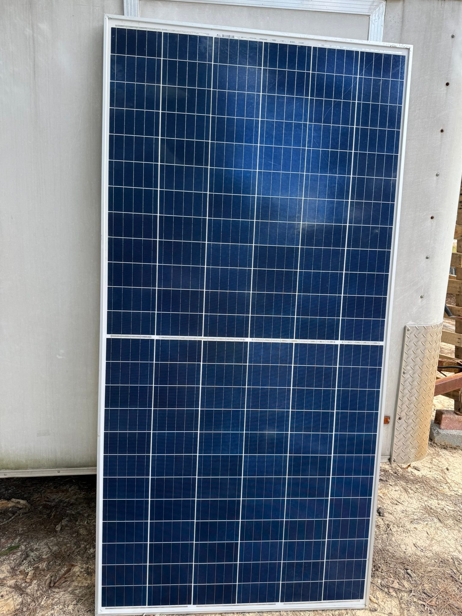 Asking $0.40/w for up to 43 unused REC 355W panels near Beaumont