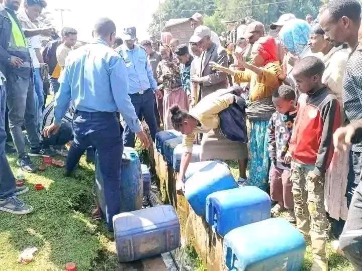 ያለምወርቅ ጀምበሩ Yalemwork... - ያለምወርቅ ጀምበሩ Yalemwork Jemberu