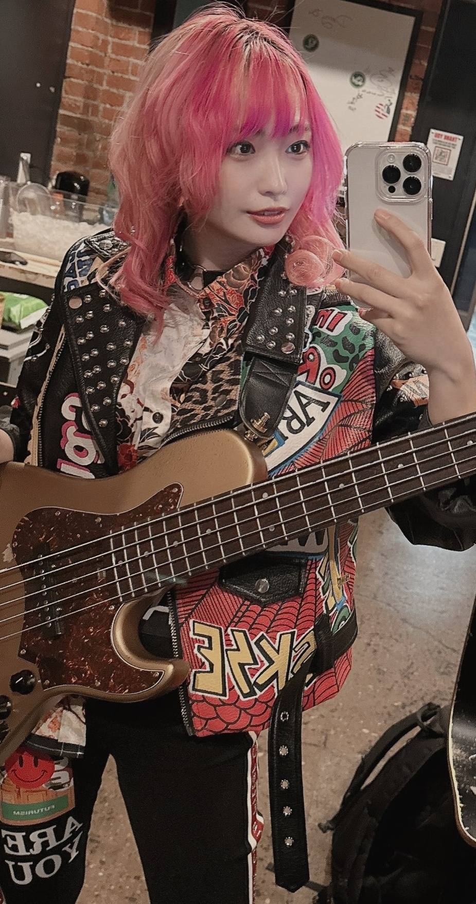 Queens of Rock & Metal | ⬛New Core Members (KOIAI)⬛ | Facebook
