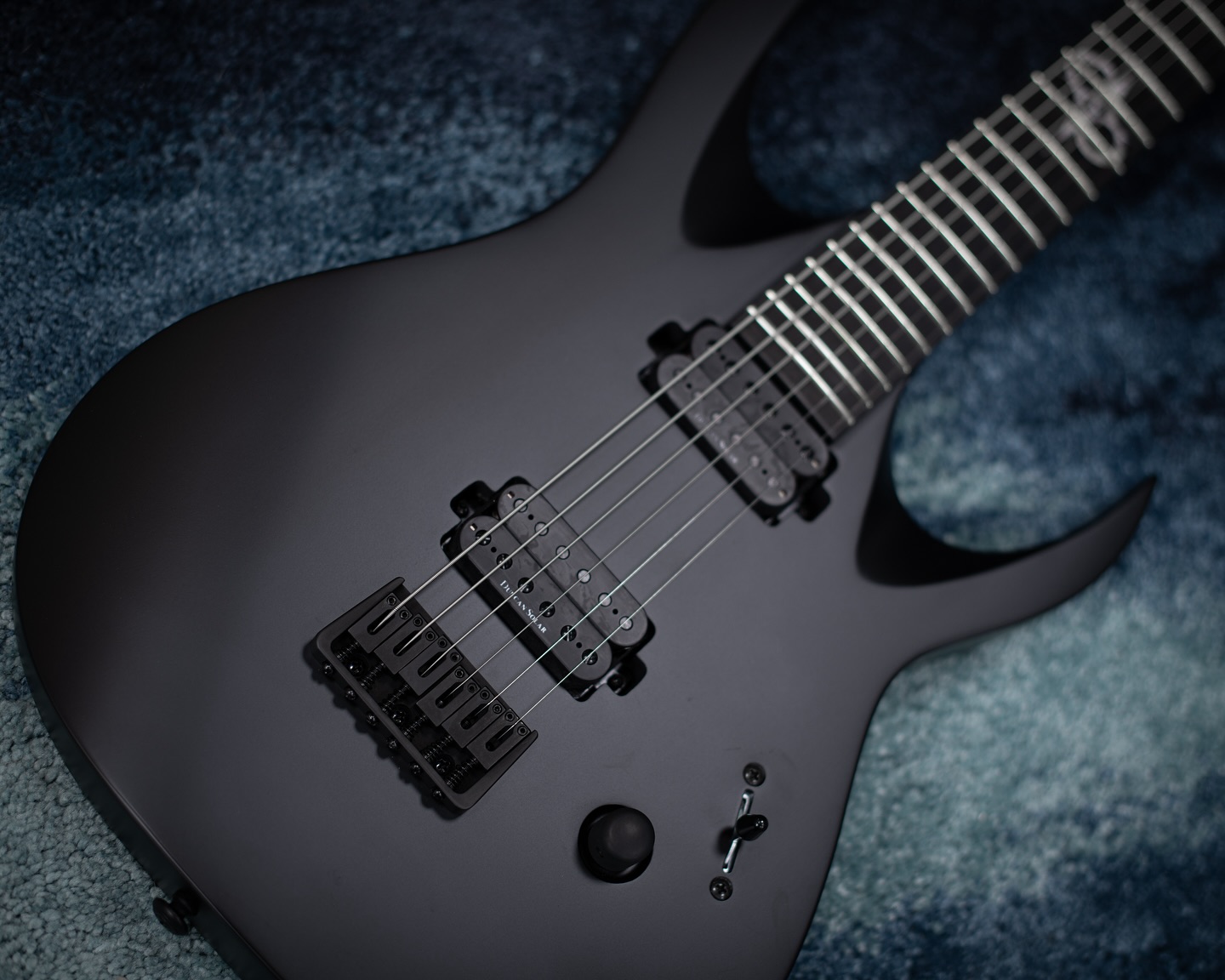 The A1.6 AAN 27” - www.solar-guitars.com