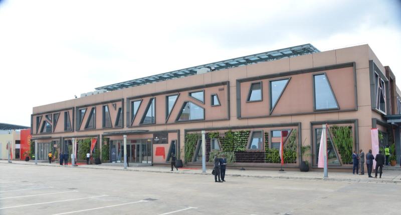 Le Brazza Mall | Brazzaville