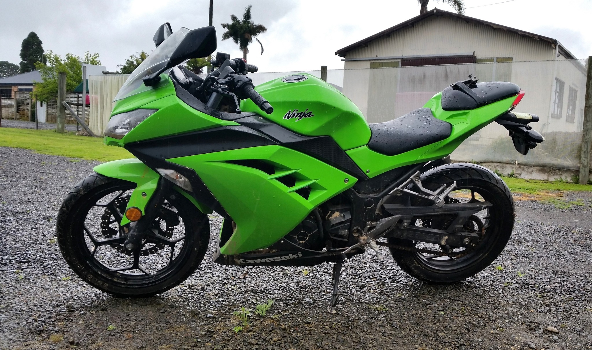 A new week and a new bike to be dismantled; 2022 Kawasaki EX400 Ninja