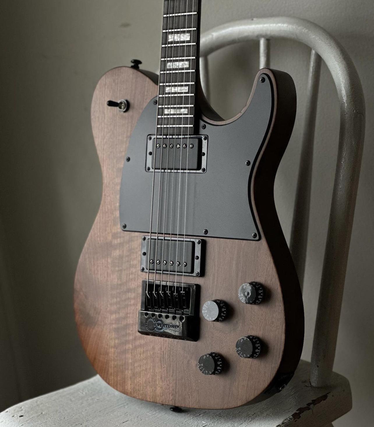 The G4M 638 Baritone is a guitar you NEED to know about! 🎸 With