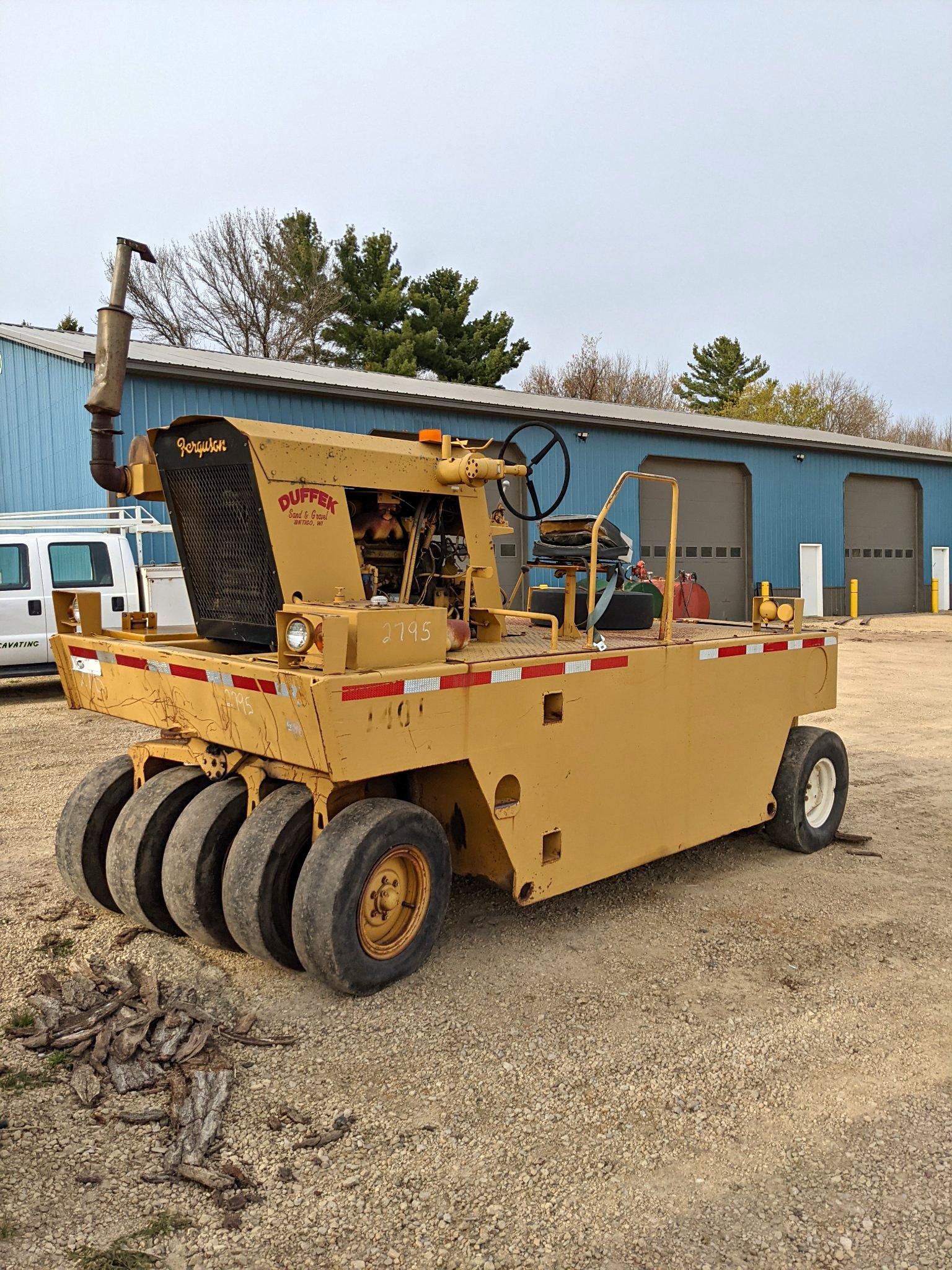 Ferguson Rubber Tire Roller - Compactor - Trailers - Beldenville ...