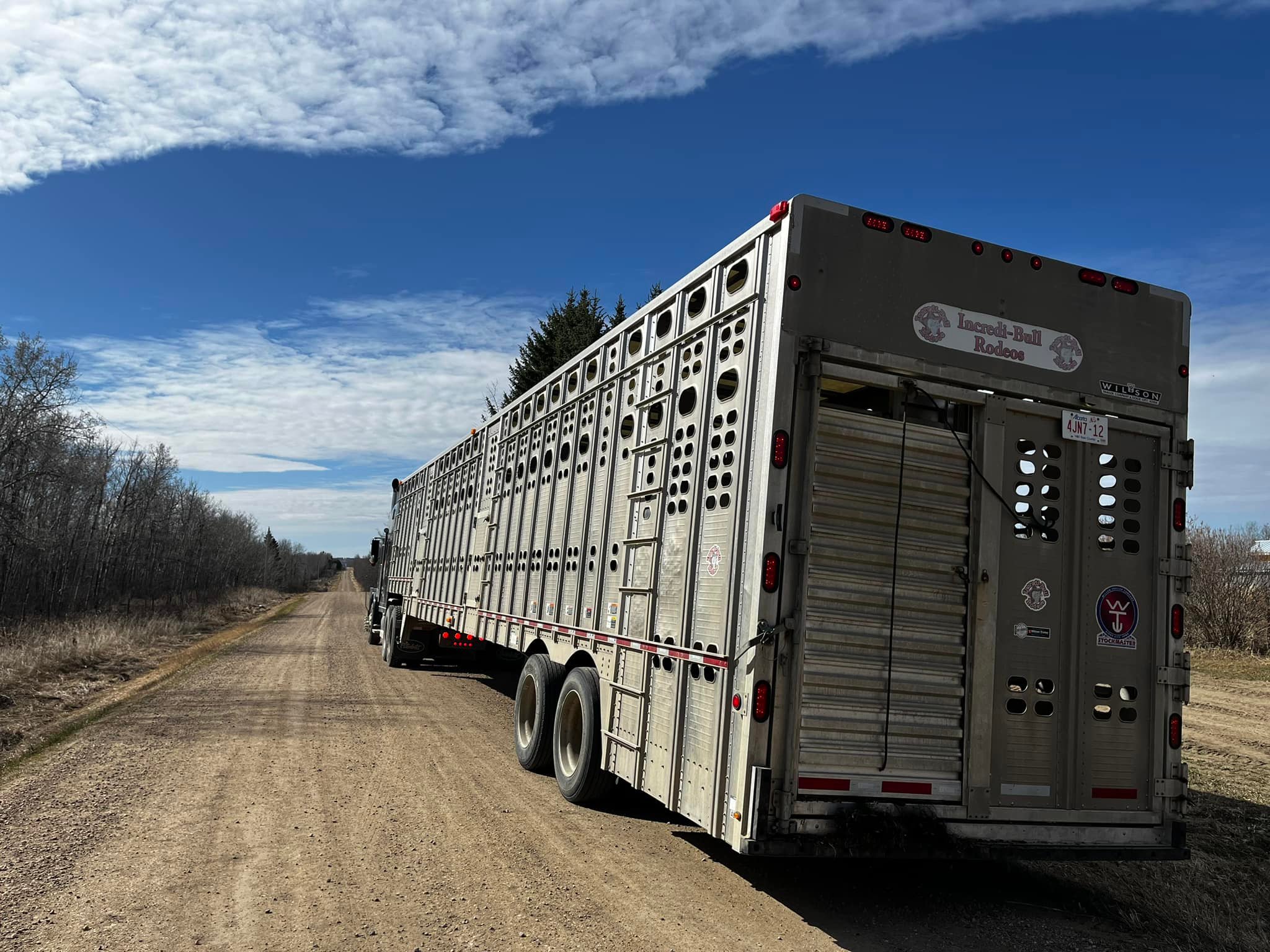 We are officially loaded and headed... - Incredi-Bull Rodeos