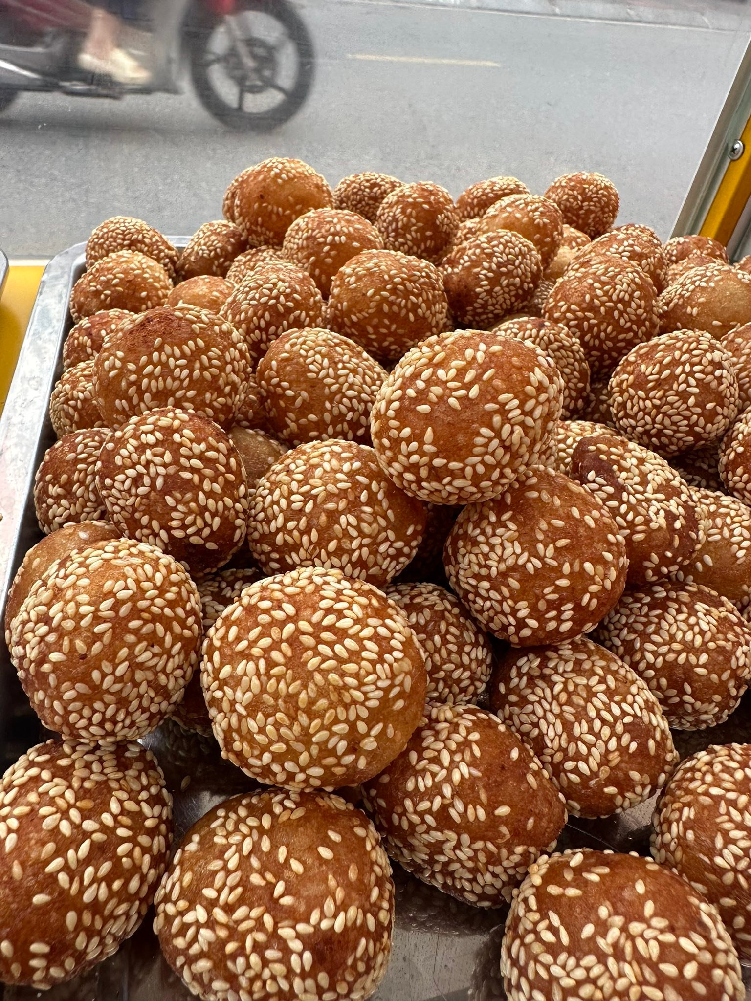 Bánh Rán Phố Cổ - Bánh Rán Phố Cổ added a new photo.