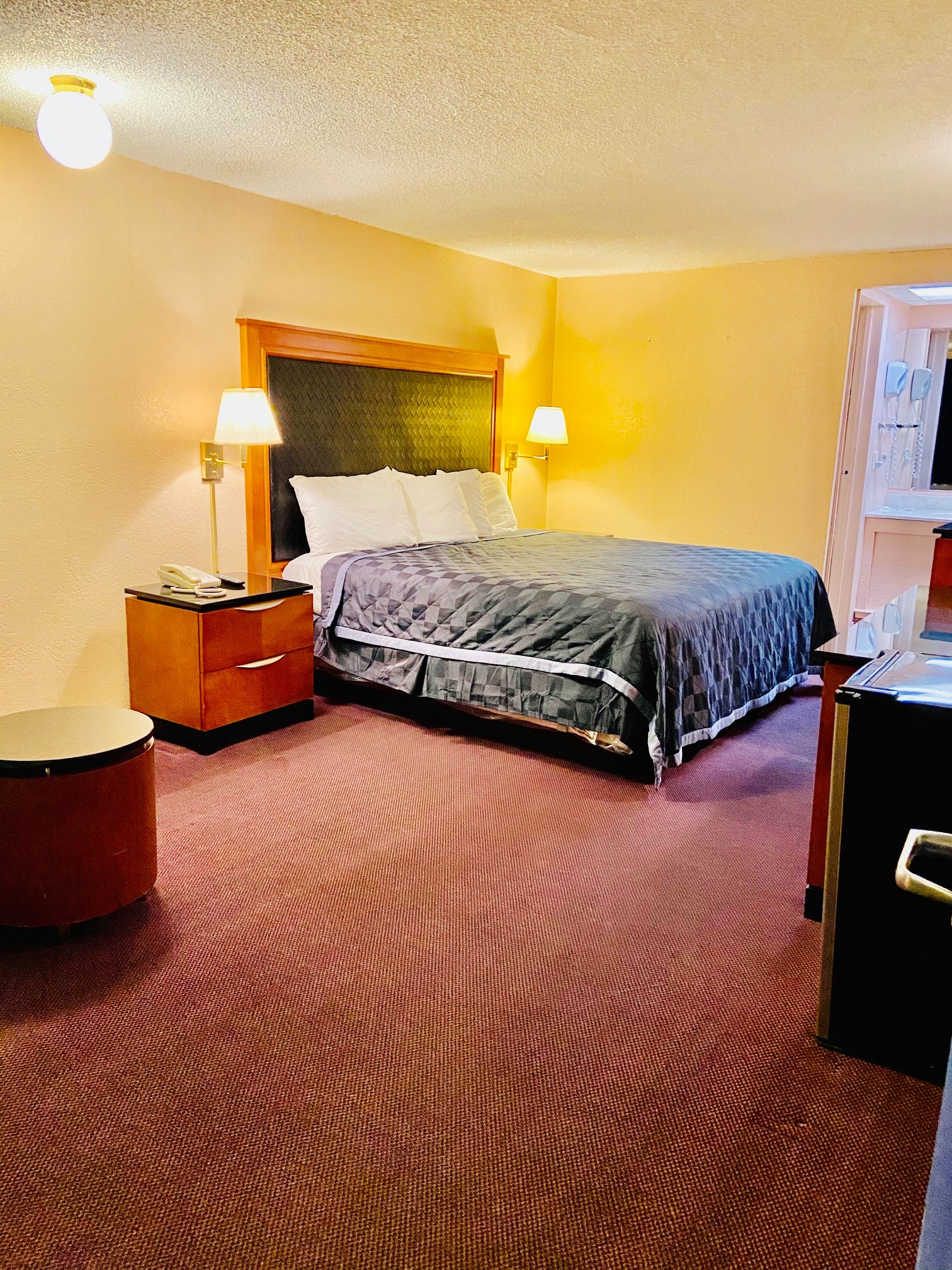 Rodeway Inn | Findlay OH