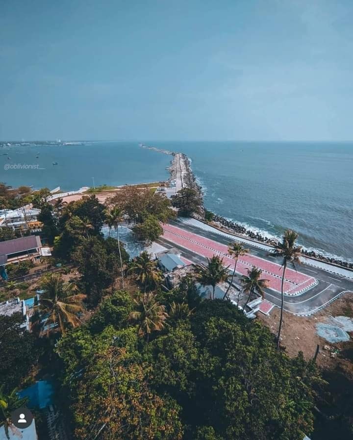Trivandrum - Ashtamudi Lake (Ashtamudi Kayal) in the Kollam District of ...